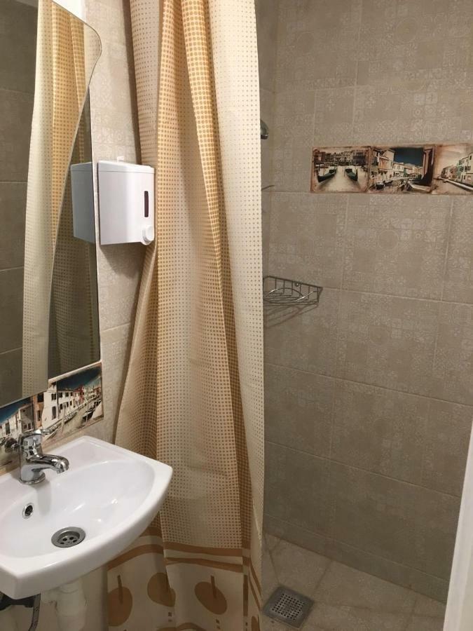 Old Cracow Apartments クラクフ エクステリア 写真
